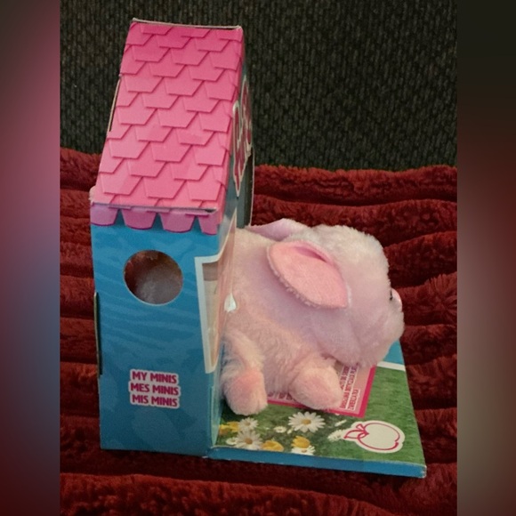 Hasbro FurReal Pink Plush Piglet Play Pet - Picture 5 of 7